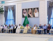 محافظ الأحساء يستقبل متقاعدي أرامكو السعودية