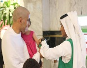 “هدية” تجهز أساور مجانية لأطفال المعتمرين والمصلين في رمضان