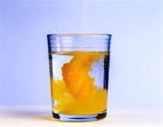 “الغذاء والدواء” تنفي احتواء شراب الفاكهة البودرة على كيميائيات ضارة