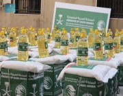 “سلمان للإغاثة” يوزع أطناناً من الأغذية بعدة دول.. واتفاقية لتحسين وضع اللاجئين بالأردن