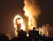 غارات إسرائيلية على غزة وصفارات الإنذار تدوي في مستوطنات قرب القطاع