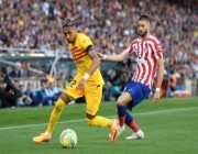 برشلونة يعبر أتلتيكو مدريد ويواصل الانفراد بصدارة الدوري الإسباني