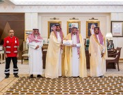 أمير القصيم يتسلم التقرير السنوي لفرع هيئة الهلال الأحمر السعودي بالقصيم