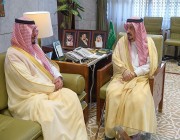 أمير منطقة الرياض يستقبل محافظ الدرعية