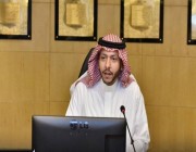 الأمير سعود بن نهار يقف على عدد من المواقع في مخططات الوسام