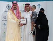 نائب أمير منطقة مكة المكرمة يسلم 525 وحدة سكنية لمستفيدي الإسكان التنموي*