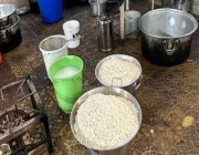 مصادرة وإتلاف 650 كيلوجراماً من المواد الغذائية بمطبخ مخالف في مكة