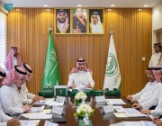 الأمير فيصل بن نواف يُناقش مشاريع مركز صوير التنموية