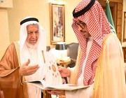 محافظ جدة يستقبل رئيس الجمعية الخيرية لتحفيظ القرآن الكريم بجدة