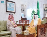 نائب أمير الرياض يستقبل سمو رئيس جمعية “أسر التوحد” وأعضاء الجمعية