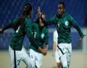 “فيفا” يُشيد بتطور كرة القدم النسائية في المملكة