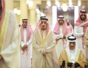 أمير الرياض يؤدي صلاة الميت على الأمير سعود بن عبدالله بن عبدالرحمن بن فيصل