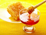 “الهلال الأحمر” للحجاج: ارفعوا مستوى السكر بالعسل