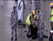 بالفيديو.. رجال الأمن ينقذون حاجة تعرضت للإغماء