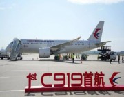 تخطط لمنافسة “بوينج” و”إيرباص”.. إقلاع أول طائرة ركاب صينية الصنع