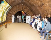 ضيوف خادم الحرمين الشريفين يزورون معرض الوحي في مكة المكرمة