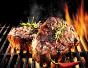 إذابة اللحوم جيدًا.. 7 إجراءات صحية لشواء آمن
