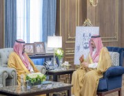 الأمير فيصل بن خالد بن سلطان يستقبل أمين منطقة الحدود الشمالية