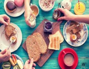 تناول الفطور قبل هذه الساعة يحميك من الإصابة بالسكري