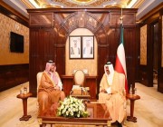 رئيس الوزراء الكويتي يبحث مع الأمير تركي بن محمد بن فهد سبل تطوير علاقات البلدين