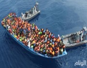 إنقاذ 325 شخصًا وفقدان عدد من المهاجرين عقب غرق قاربهم في إيطاليا