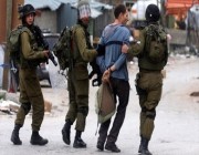 الاحتلال الإسرائيلي يعتقل 16 فلسطينيًا من الضفة الغربية