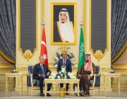 ولي العهد الأمير محمد بن سلمان يستقبل الرئيس التركي في قصر السلام بجدة