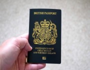 "إعفاء إلكتروني" من التأشيرة لمواطني المملكة المتحدة