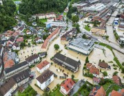 سفارة المملكة بالنمسا تحذر السعوديين في سلوفينيا من الفيضانات