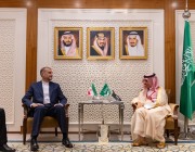 “عبد اللهيان” في توقيعه على سجل زيارته للمملكة: نتطلع لتعزيز العلاقات بين الرياض وطهران