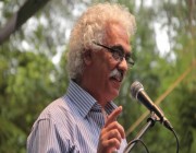 وفاة الشاعر الفلسطيني زكريا محمد عن 73 عاماً
