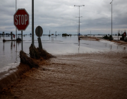ليبيا تعلن درنة وشحات والبيضاء “مناطق منكوبة” بسبب إعصار دانيال