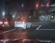 سائق سيارة فائقة السرعة يهرب من مطاردة الشرطة الأمريكية في 20 ثانية