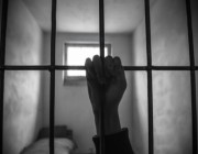 سجين: المخدرات خسرتني "ابني وزوجتي"