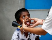 غلق 56 ألف مدرسة في باكستان جراء انتشار عدوى فيروسية في العين