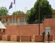 فرنسا تؤكد مغادرة سفيرها في النيجر بعد أسابيع من الانقلاب