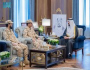 أمير الحدود الشمالية يستقبل قائد لواء الملك عبدالله بن عبدالعزيز الآلي بوزارة الحرس الوطني