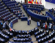 البرلمان الأوروبي يدعو لوضع قواعد موحدة لحقائب اليد داخل الطائرات