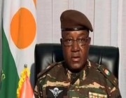 بعد أسبوع من إعلان ماكرون مغادرة السفير .. رئيس المجلس العسكري في النيجر: الشعب سيحدد العلاقات المستقبلية مع فرنسا