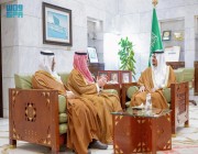 نائب أمير الرياض يستقبل مدير فرع الهلال الأحمر بالمنطقة