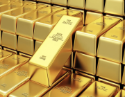 وصل إلى 2009.29 دولار للأوقية.. الذهب نحو أكبر ارتفاع شهري خلال عام