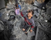 ارتفاع عدد القتلى الفلسطينيين في غزة إلى 10022