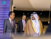 رئيس جمهورية إندونيسيا يصل الرياض وفي مقدمة مستقبليه نائب أمير المنطقة