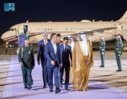 رئيس جمهورية قيرغيزستان يصل الرياض وفي مقدمة مستقبليه نائب أمير المنطقة