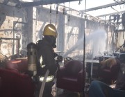 “مدني جدة” يخمد حريقًا اندلع في محل تجاري بحي المحمدية
