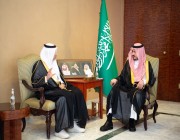 نائب أمير مكة المكرمة يستقبل مدير عام الشؤون الصحية بالمنطقة