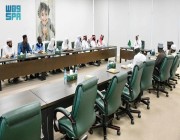 وفد من طلاب الدراسات العليا لجامعة الإمام محمد بن سعود الإسلامية يزور مقر مركز الملك سلمان للإغاثة بالرياض