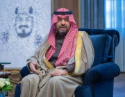 الأمير فيصل بن خالد بن سلطان يتسلم تقريراً عن أعمال نادي ريادة الأعمال في جامعة الحدود الشمالية