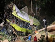 فاجعة في الفلبين.. 17 قتيلا بسقوط حافلة من أعلى الجبل