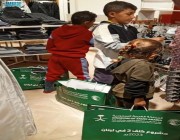 مركز الملك سلمان للإغاثة يوزع 1.338 قسيمة شرائية على اللاجئين السوريين والفلسطينيين في عدة مناطق بلبنان